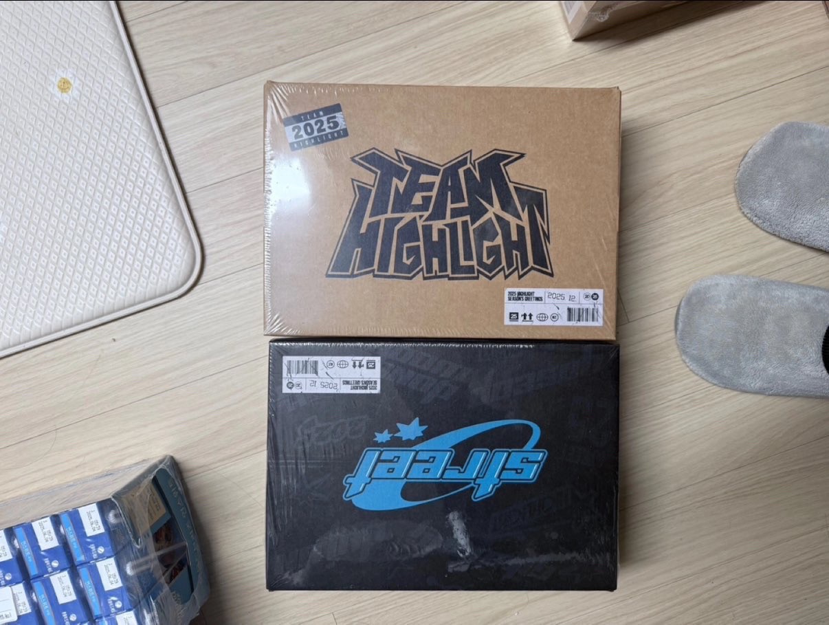 HIGHLIGHT 2025年曆組