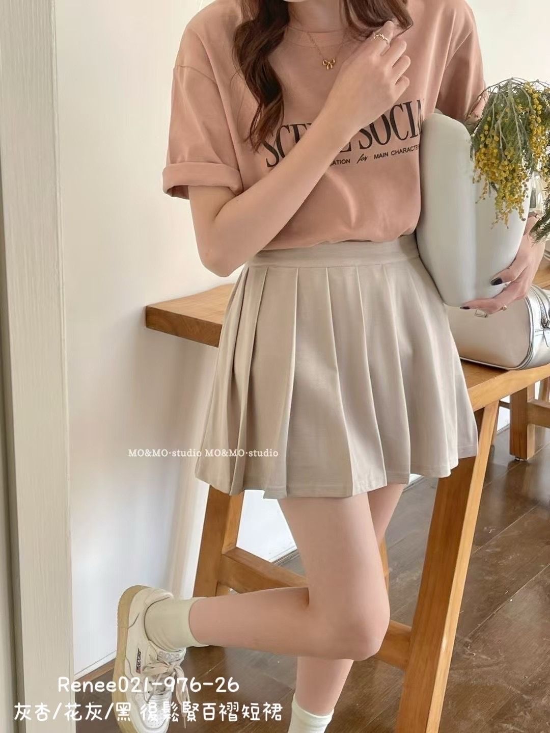 後鬆緊百褶短裙