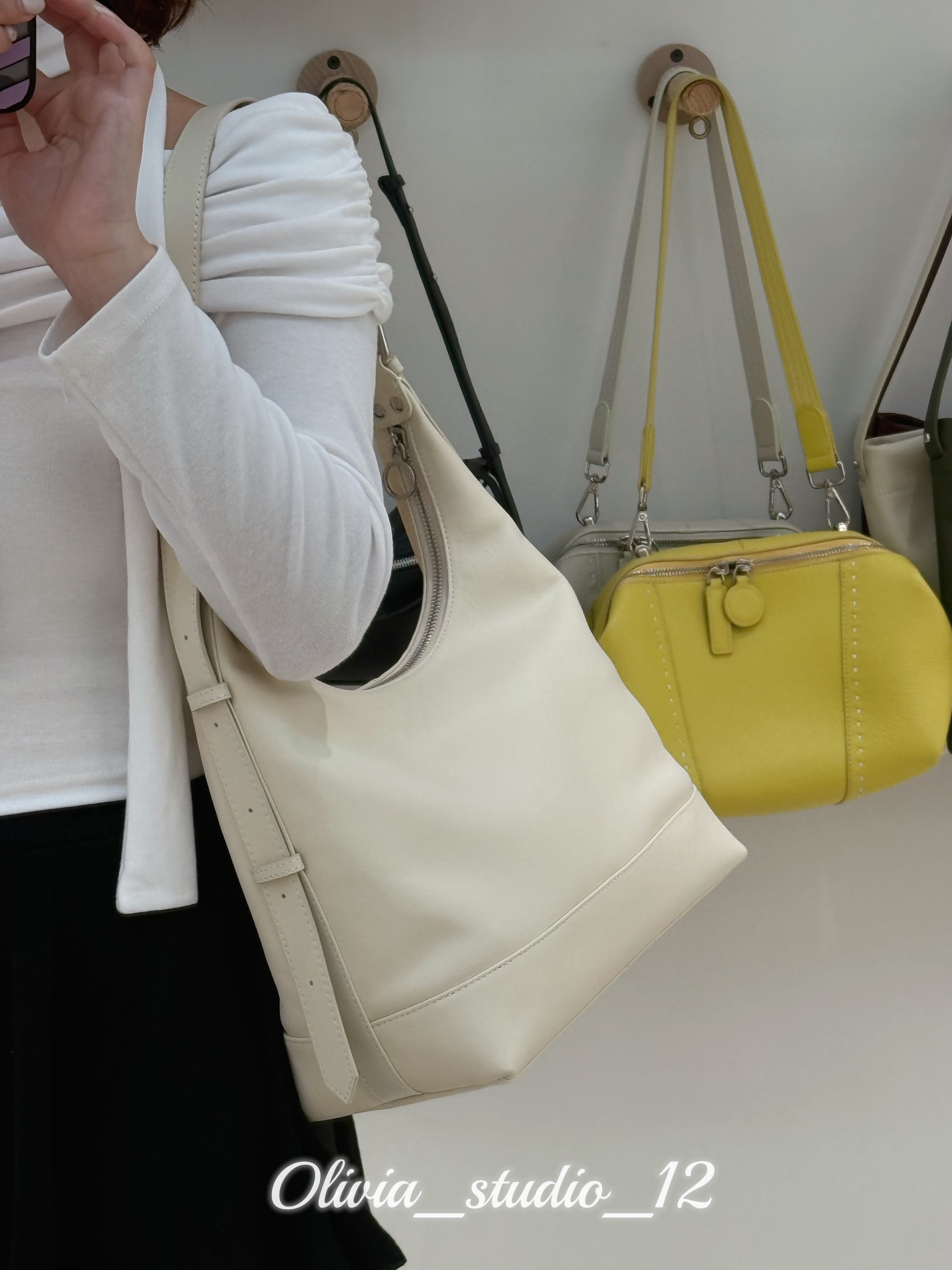 𝓞𝓵𝓲𝓿𝓲𝓪_ 托特質感大包