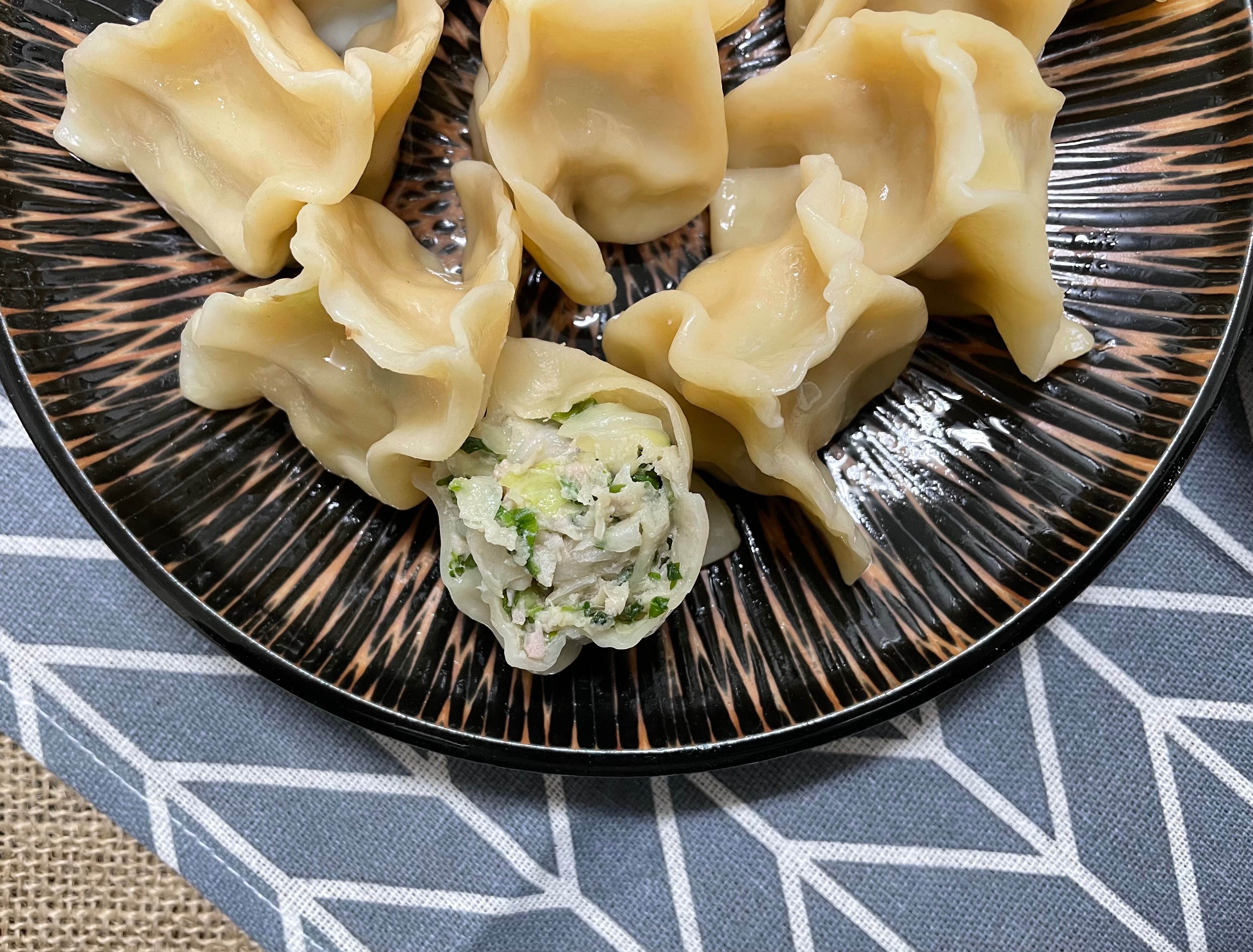 香菜鮮肉水餃