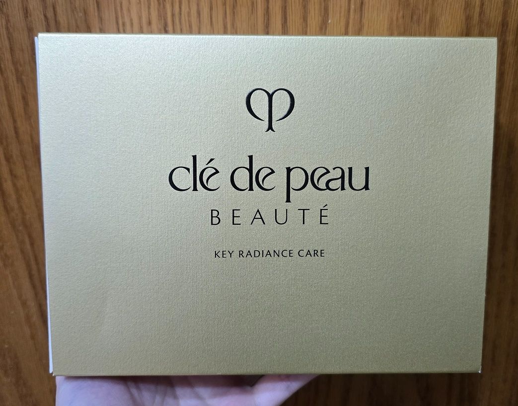 全新拆賣 肌膚之鑰日本光采禮盒 ─ 日乳12ml、夜乳12ml、柔潤化妝水30ml