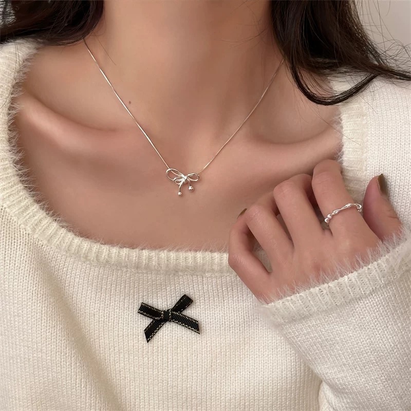 銀色不規則絲帶蝴蝶結項鍊 蛇骨小眾設計感鎖骨鏈