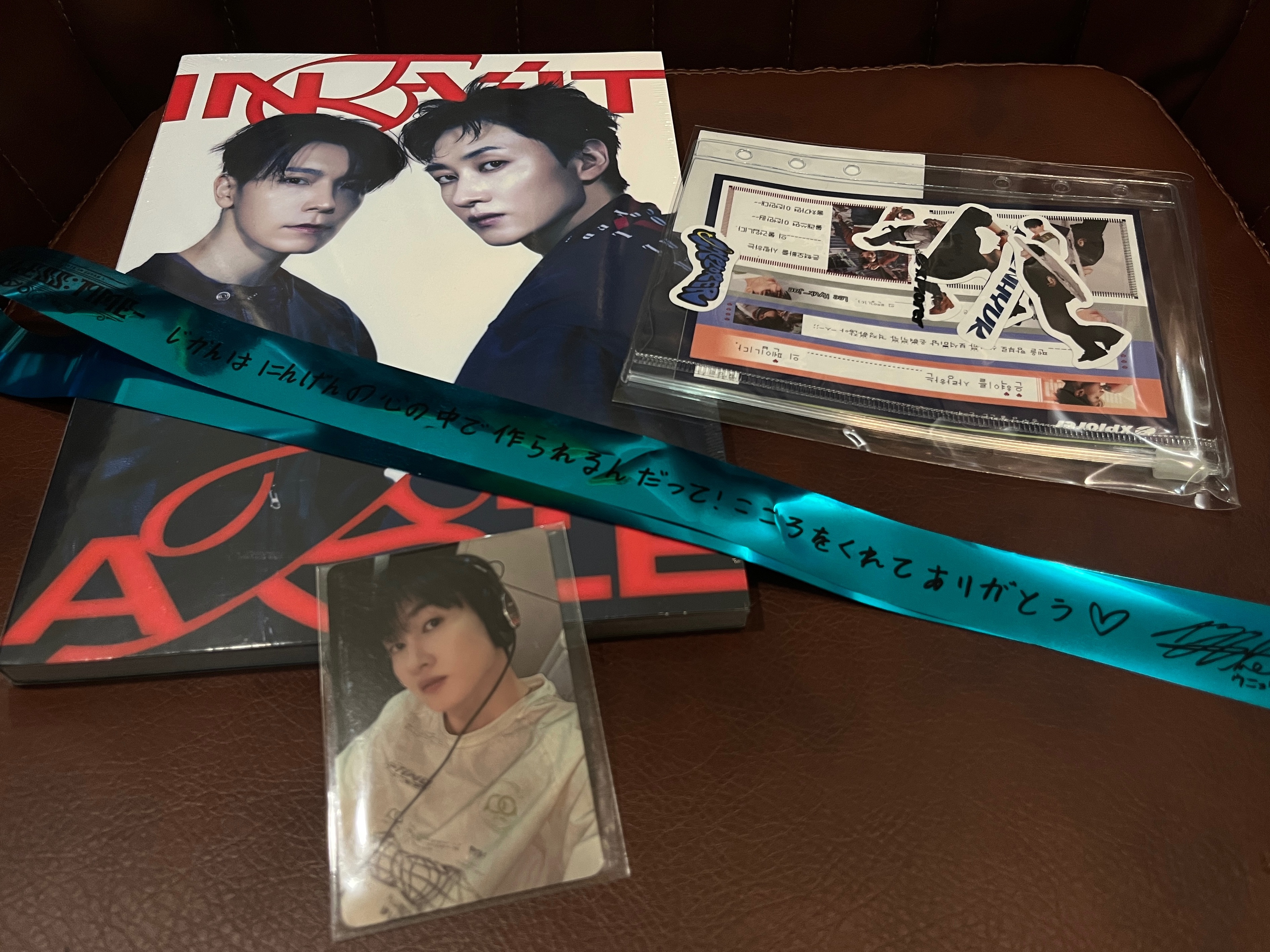 赫海迷六（可選版本）+快閃店貼紙組+快閃店滿額卡 （耳機）