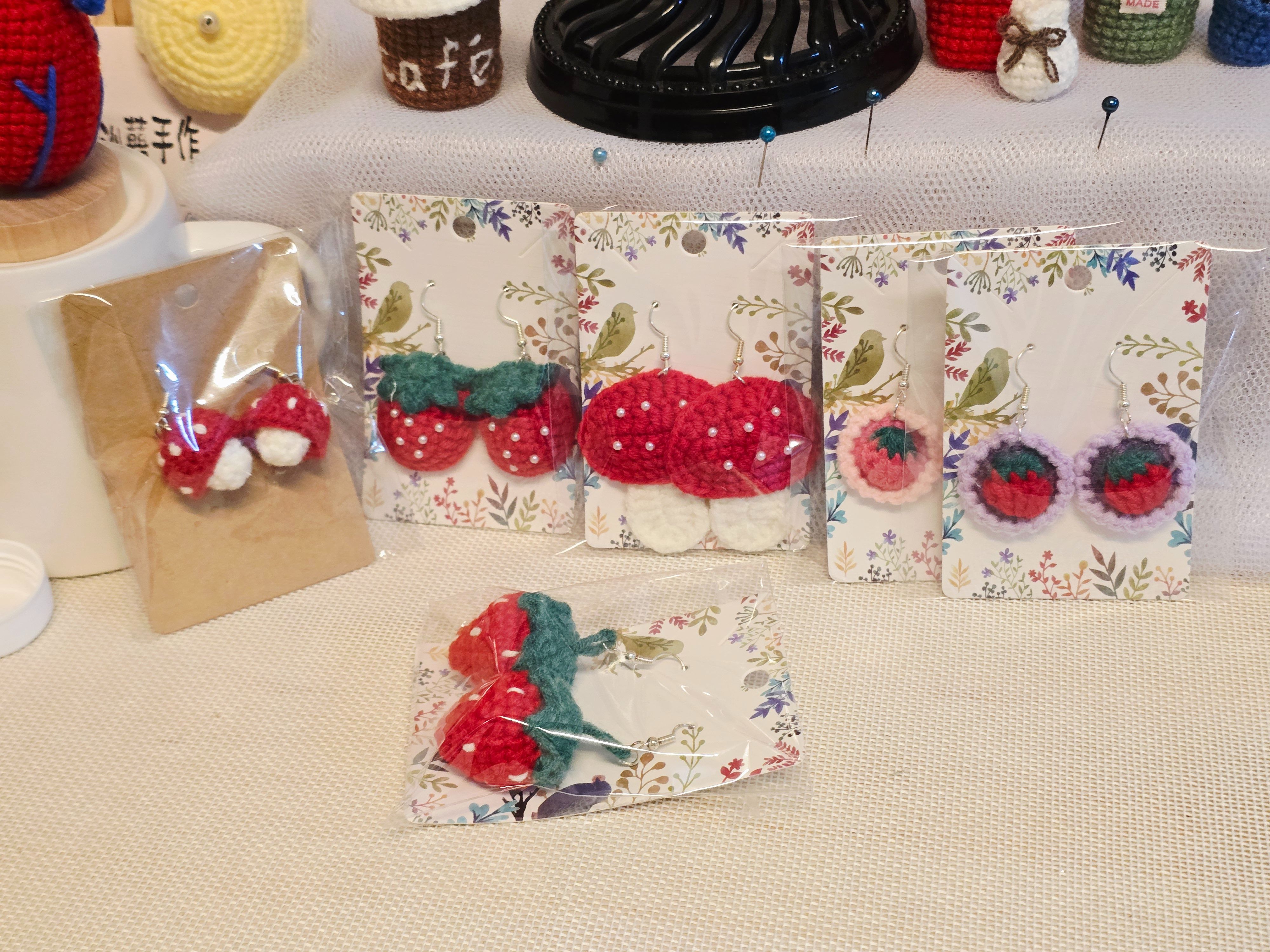 草莓 蘑菇 鈎織耳環