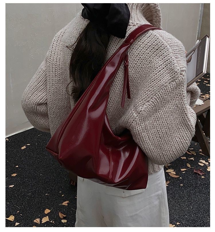 高級感復古餃子包