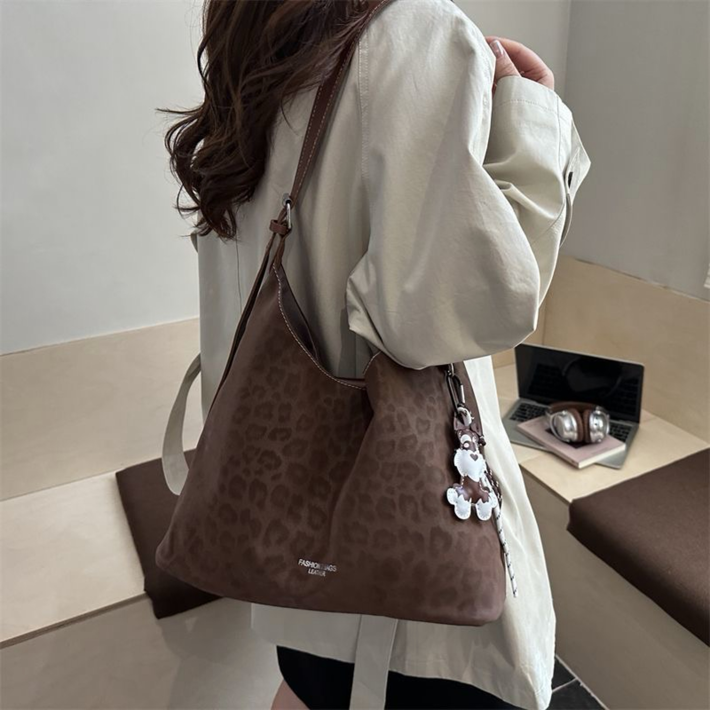 復古大容量廢土水桶包（追蹤IG贈吊飾）