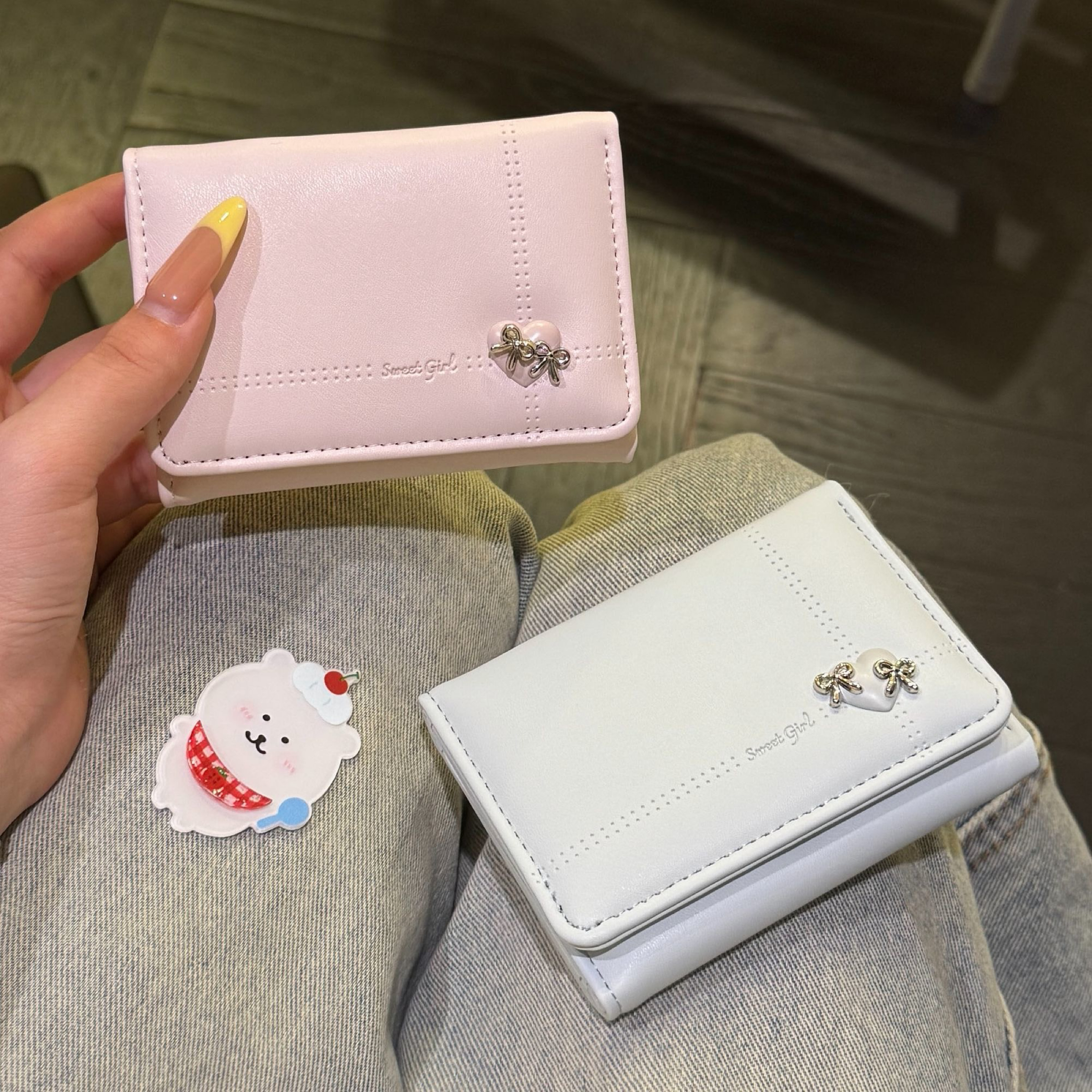 甜美蝴蝶結柔霧感短夾