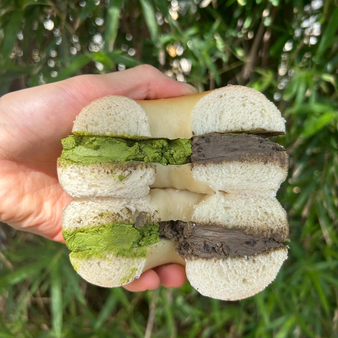 抹茶焙茶雙餡貝果