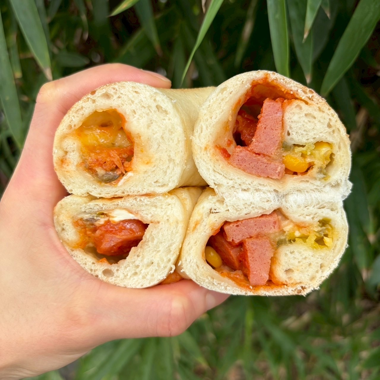 辣德腸pizza貝果