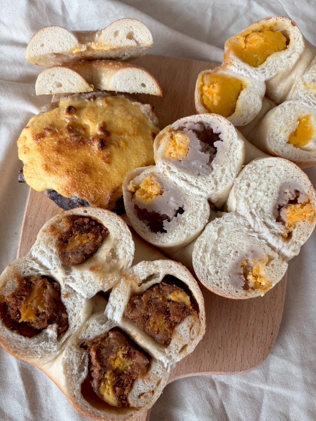 地瓜鹹蛋黃乳酪貝果