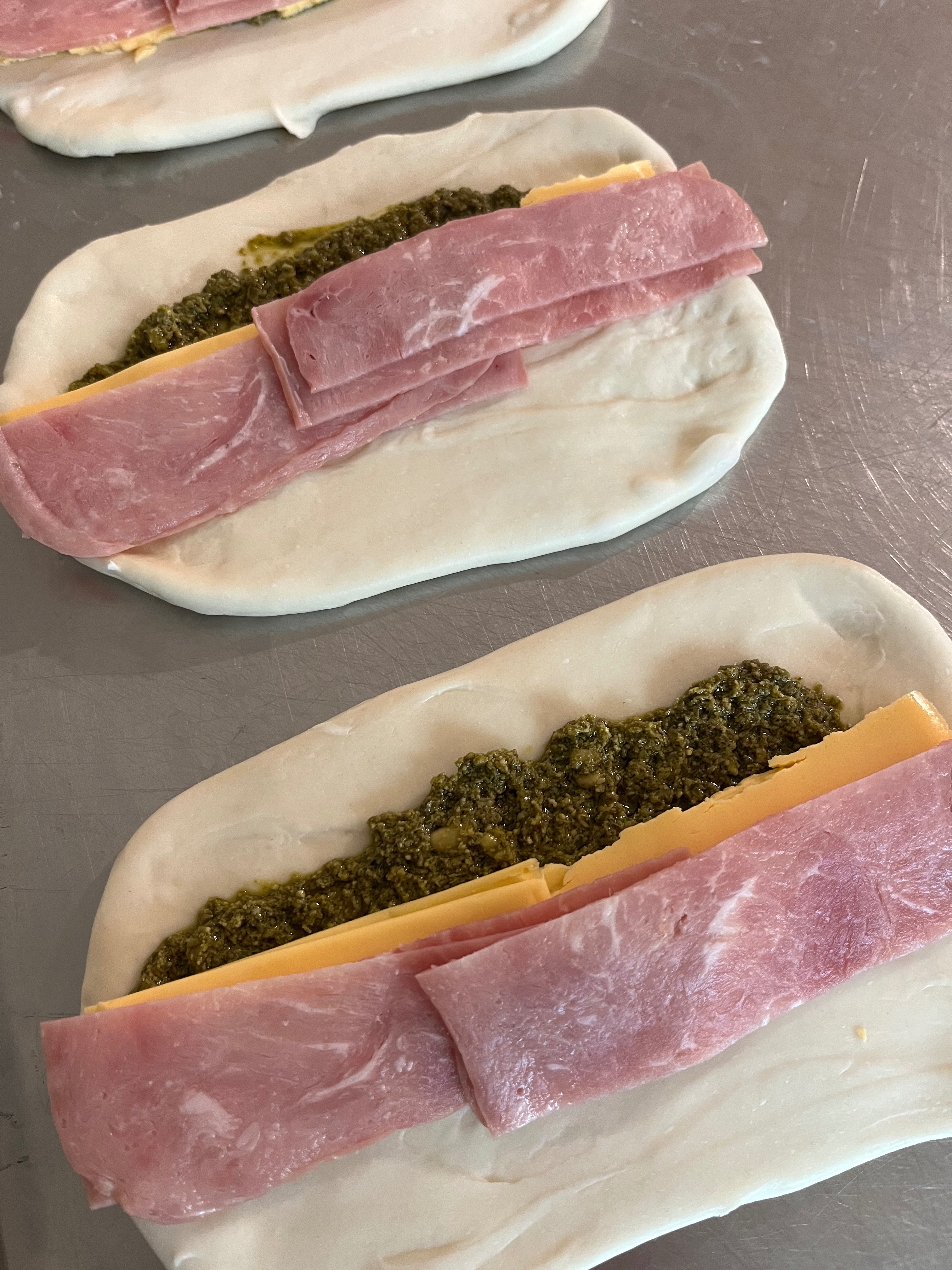 青醬火腿起司貝果