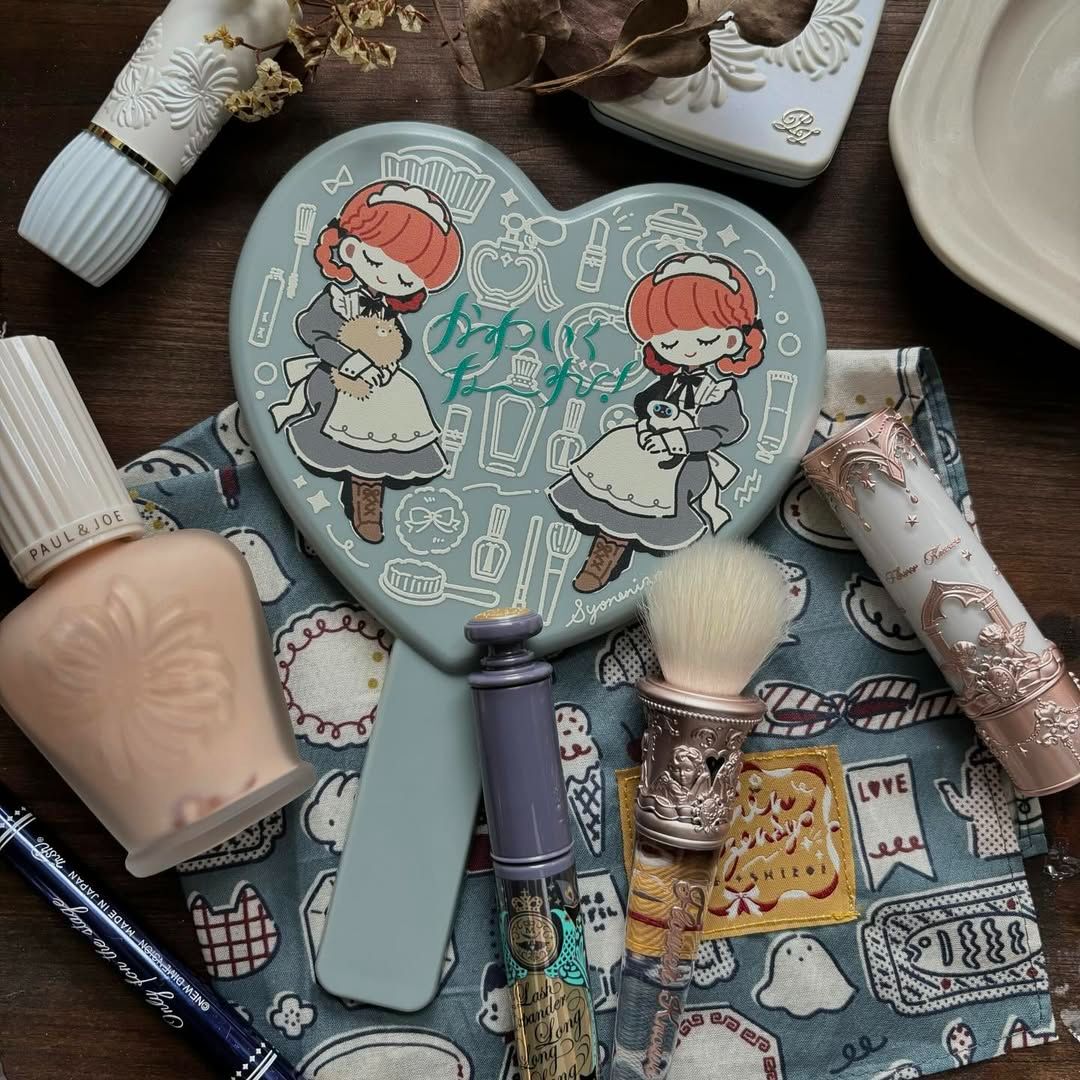 雙子女僕愛心手拿鏡