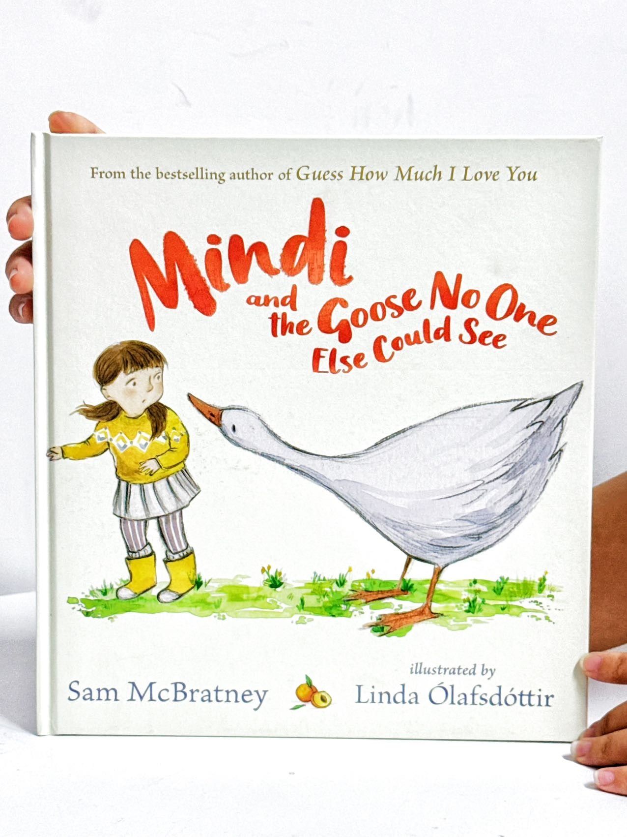 《Mindi and the Goose No One Else Could See》｜《猜猜我有多愛你》作者溫柔力作｜