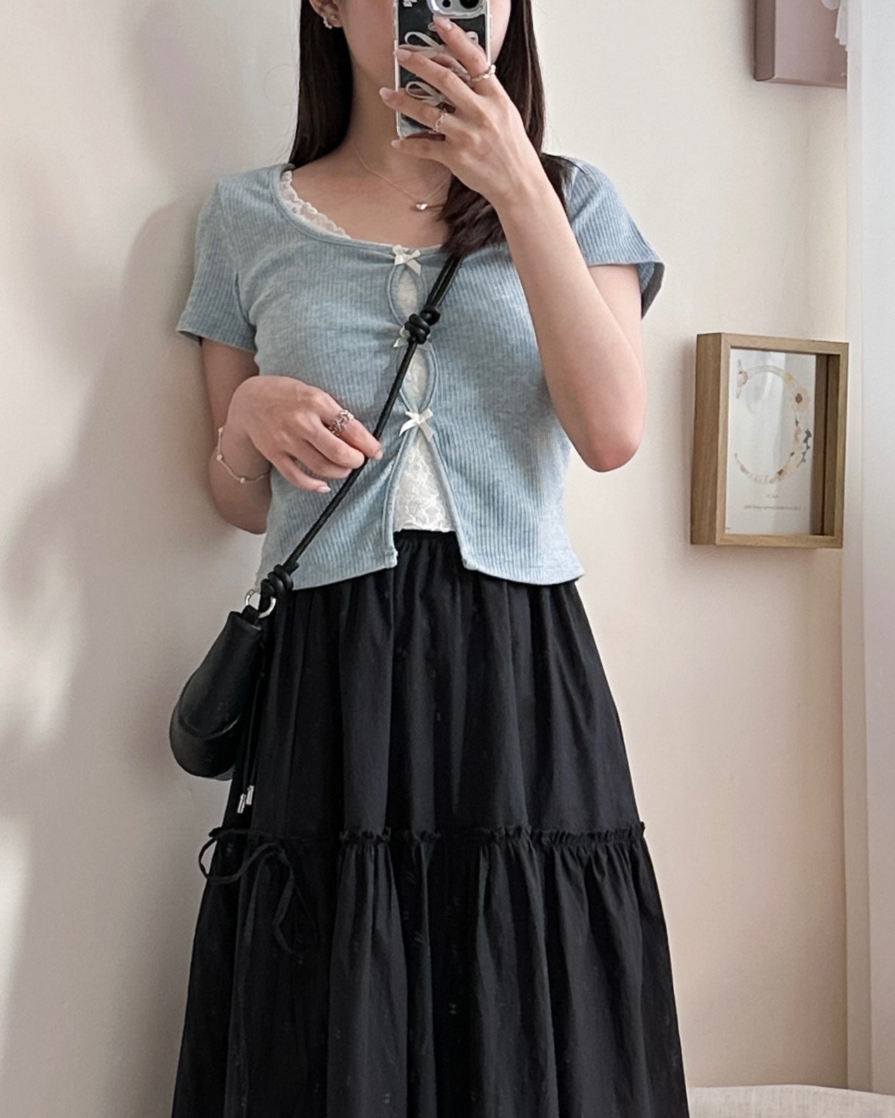 蝴蝶結點綴蕾絲造型假兩件上衣