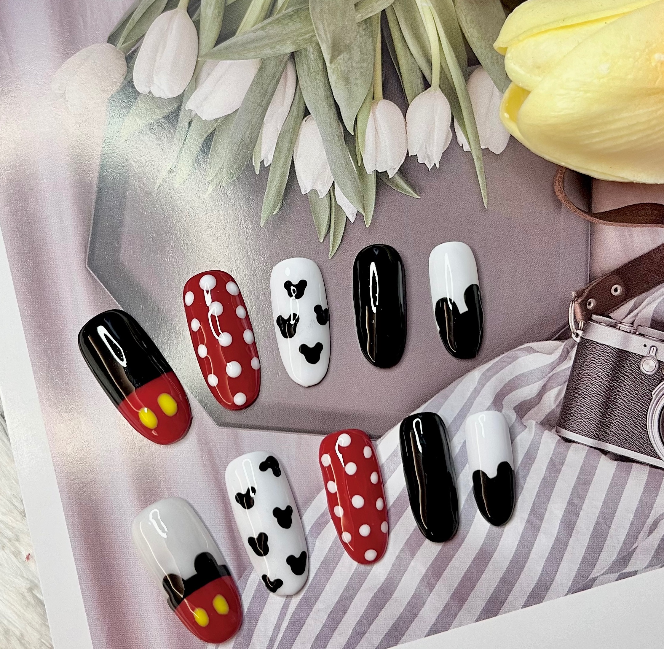 🌷【現貨當天寄出，預購2-3天到貨】可愛米奇卡通款穿戴甲❤️