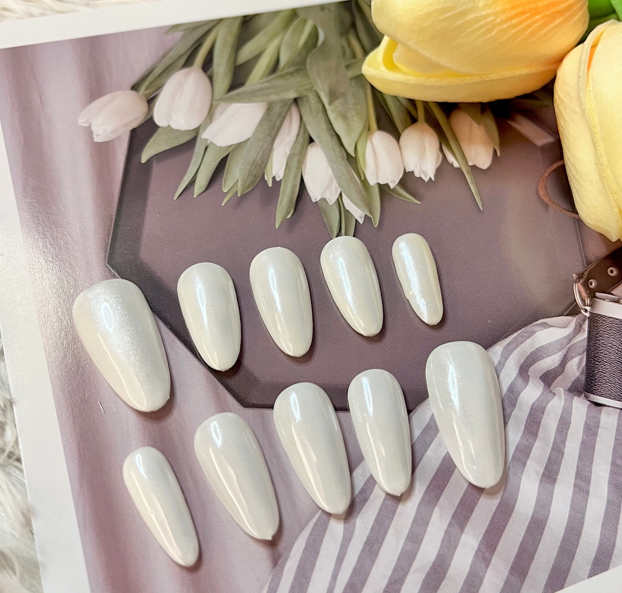 🌷單色款穿戴甲【請勿直接下單，請先與闆娘討論想要的單色顏色】❤️