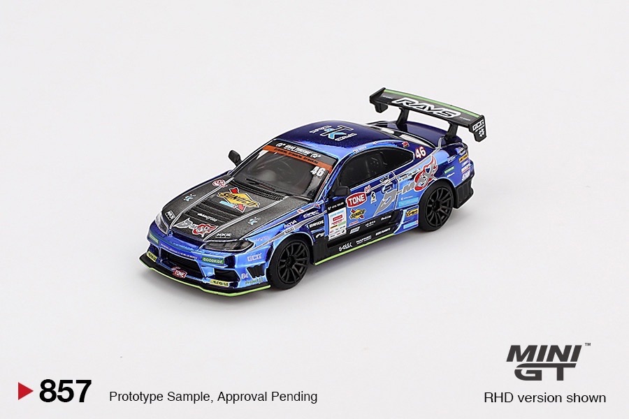 Mini GT 857 D1 S15 DMAX Racing