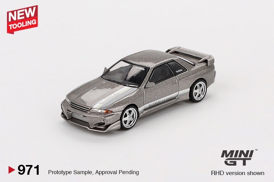 Mini GT 971 VeilSide GTR R32