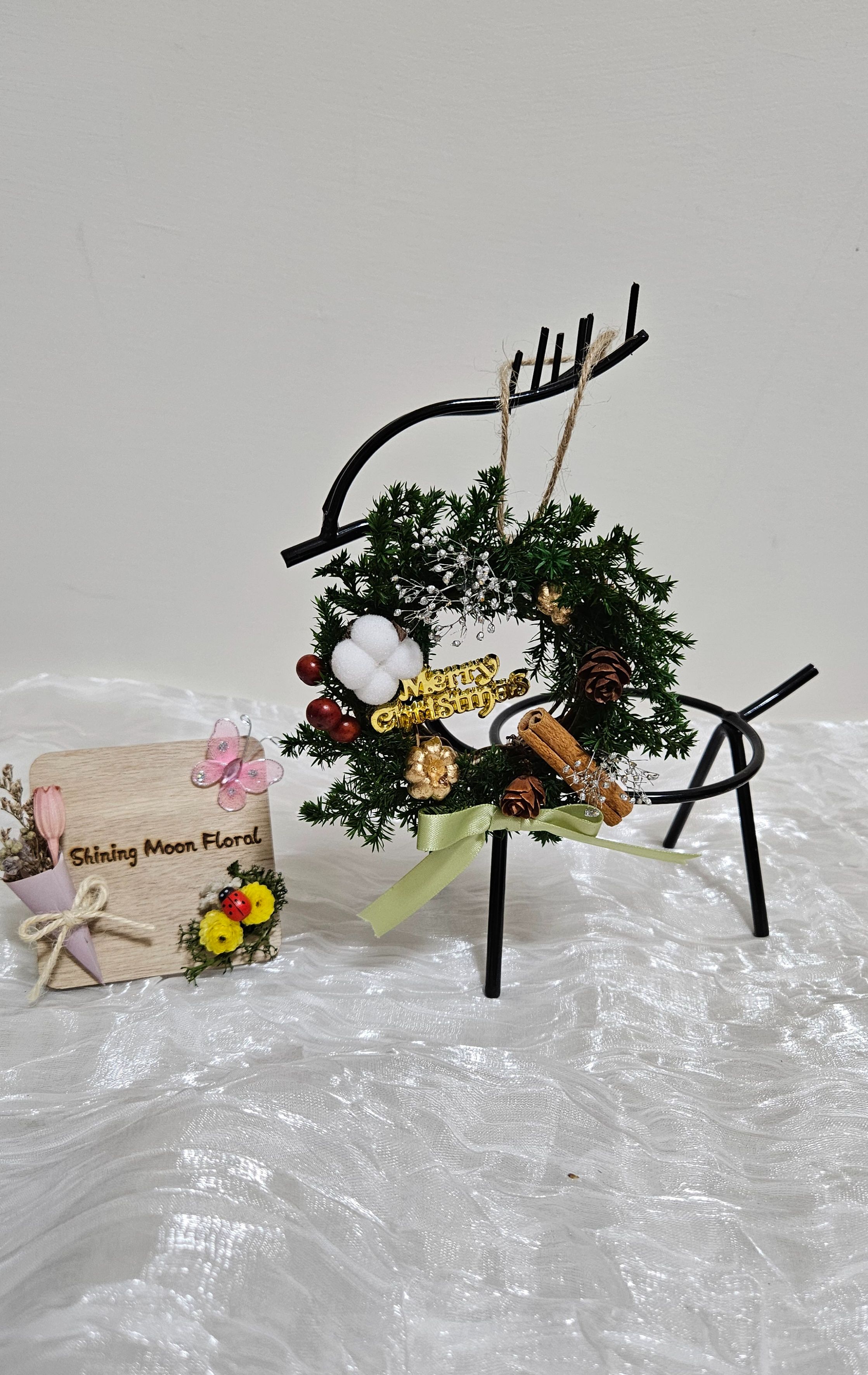 *🕊️ﾟ皎月有花*🕊️ﾟ 永生花迷你聖誕小花圈🎄-綠色