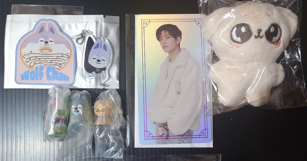 犬科SET 五期飯咪大卡 dominATE演唱會吊飾 SKZOO 轉蛋 扭蛋 美國娃 快閃 一番賞