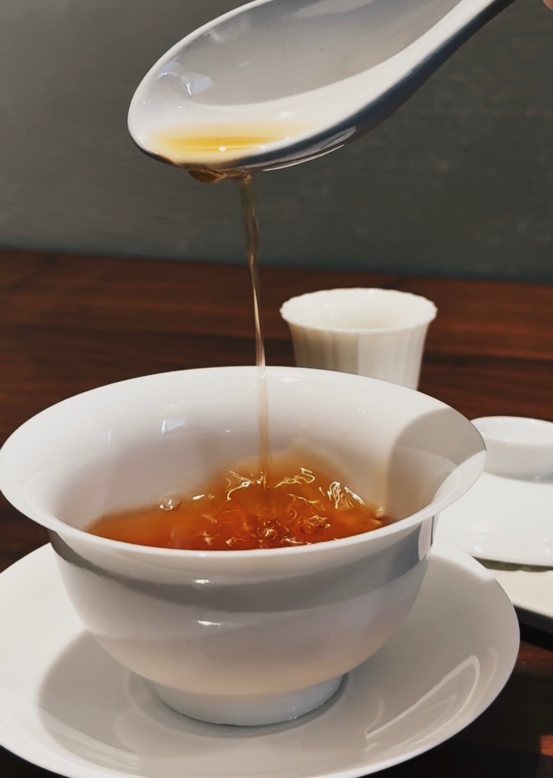 滴雞精（ 冷凍包裝）