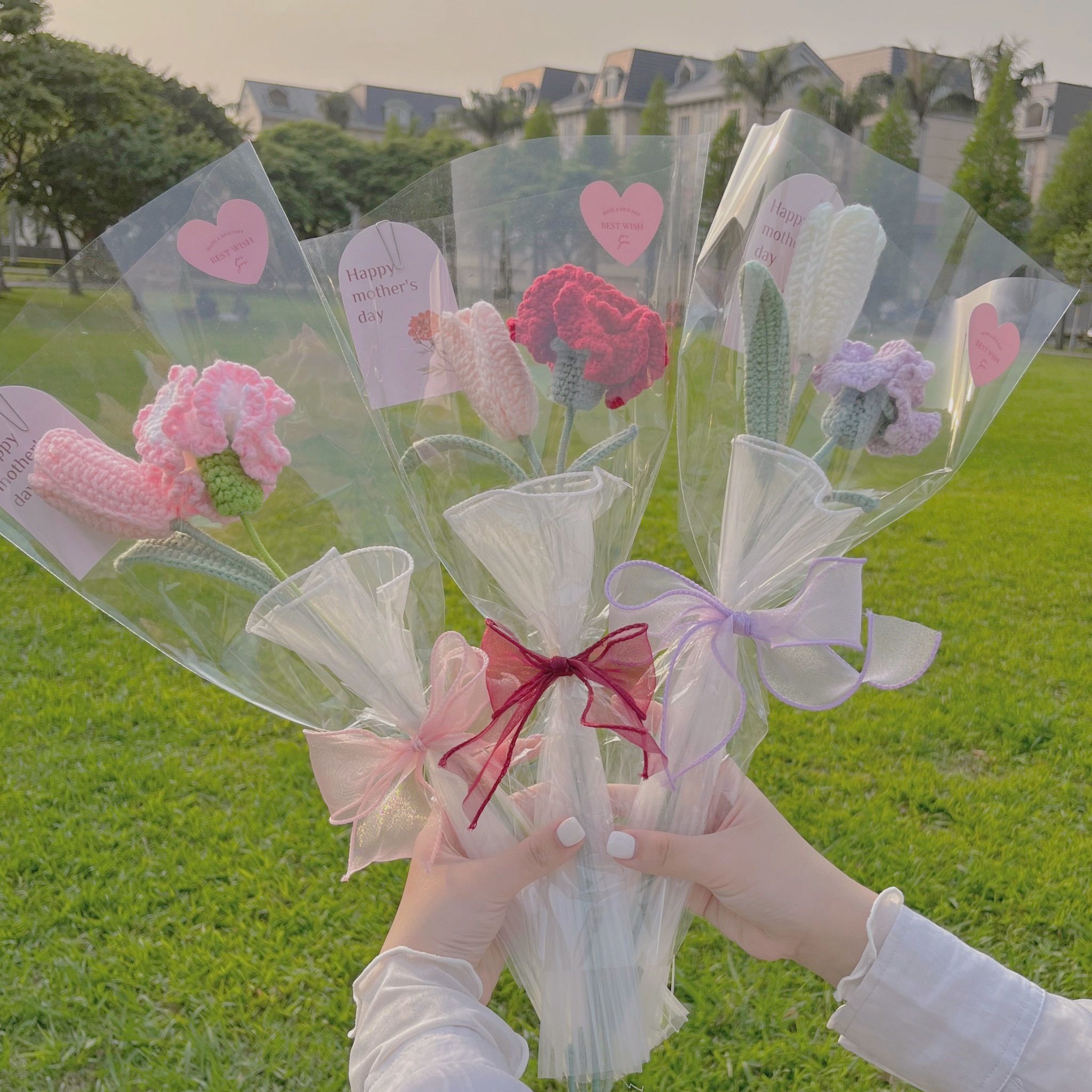 康乃馨 鬱金香花束