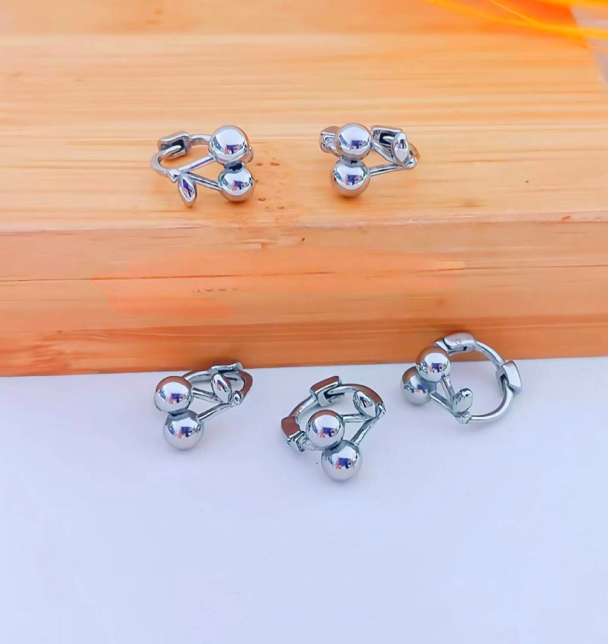 日系櫻桃造型＆流線感不鏽鋼耳環｜抗過敏｜甜美/氣質百搭    ⸻