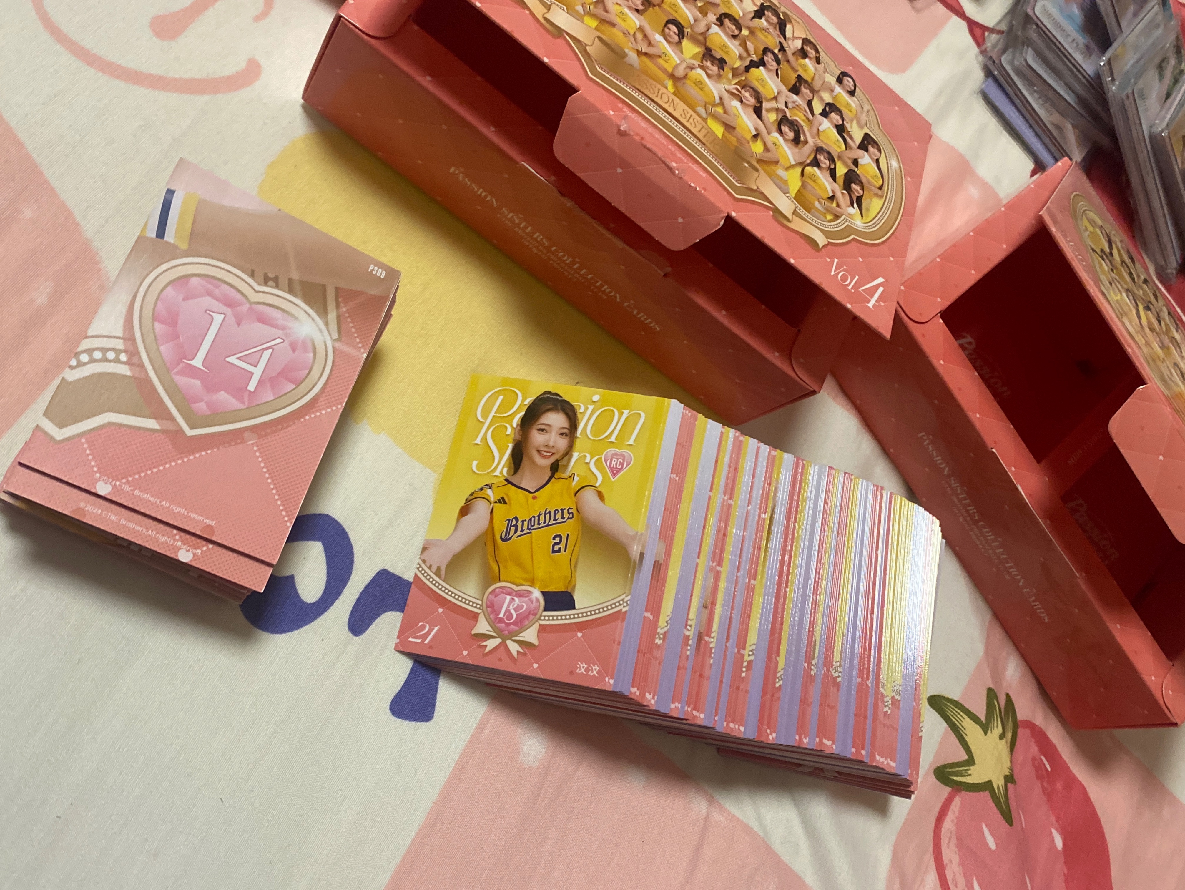 女孩卡 散卡湊湊樂