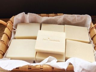 蓁芯皂坊【B5神仙皂】添加珍珠粉、膠原蛋白粉│B5精華│乾性│冷製手工皂│禮盒 禮物│母乳代製皂