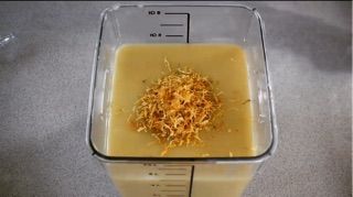 蓁芯皂坊【金盞花蜂蜜馬賽皂】72%橄欖油│高比潤膚│金盞花浸泡油│冷製手工皂│舒緩乾燥肌│禮盒禮物│代製母乳皂