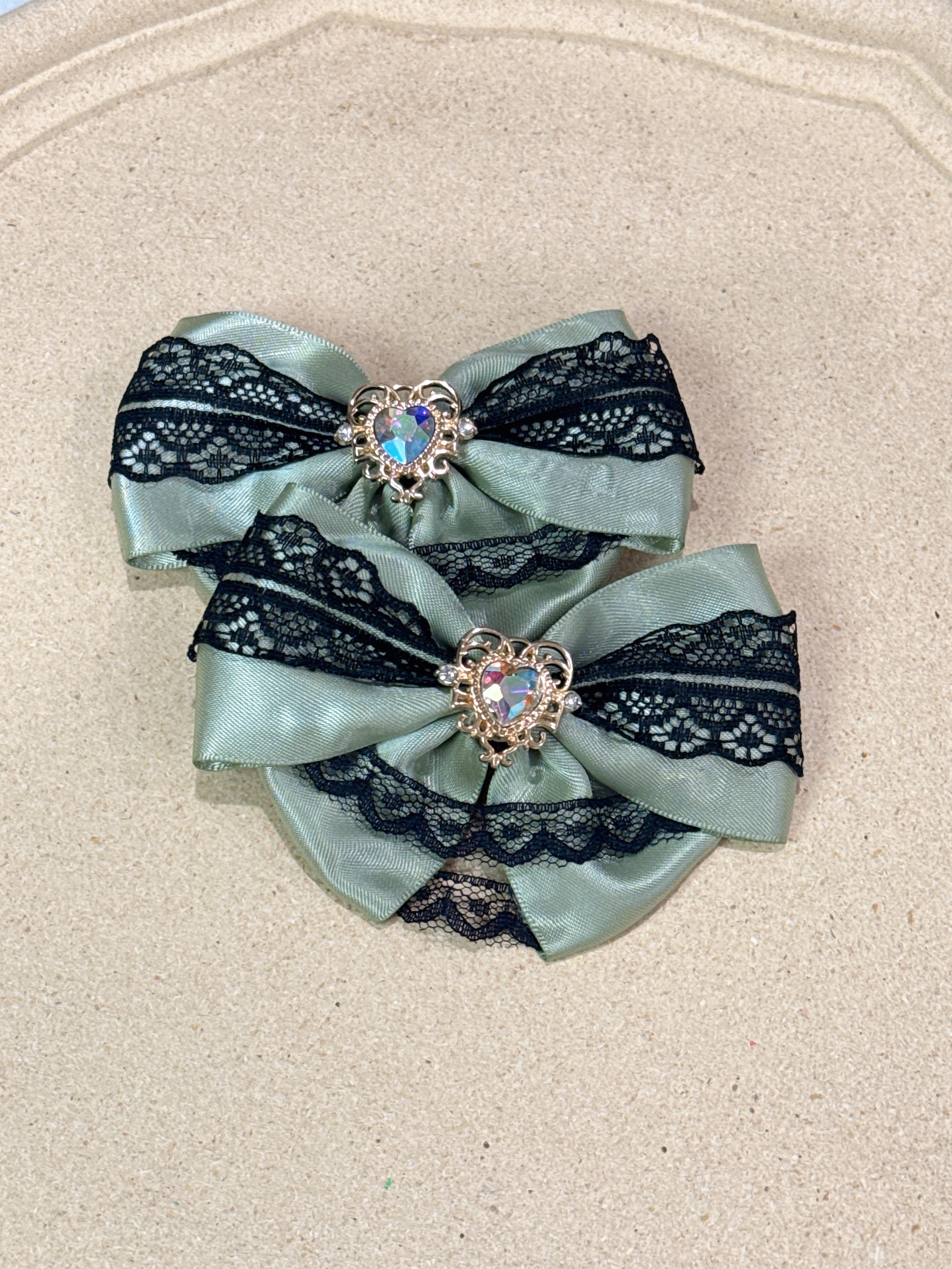 對夾「綠光宮廷」 手作商品 手作髮飾 #茉紡工作坊