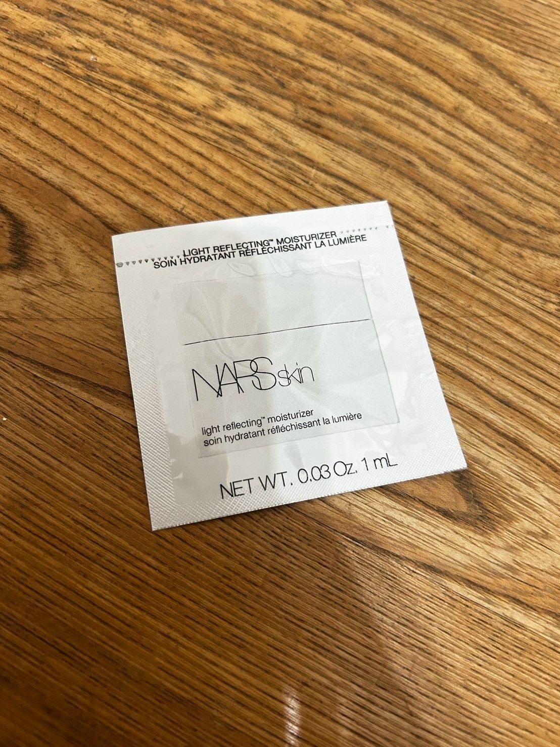 NARS-裸光賦活彈潤水凝霜1ml