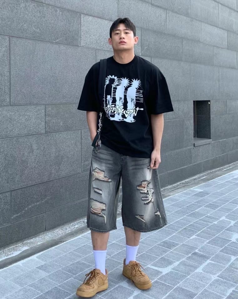 【BRITE9】韓國預購🔥 韓系潮流圖騰印花短袖上衣｜黑/白 男女同款潮T