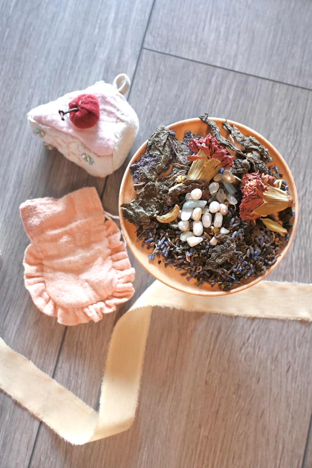 母親節限定香囊 - 月下花菓