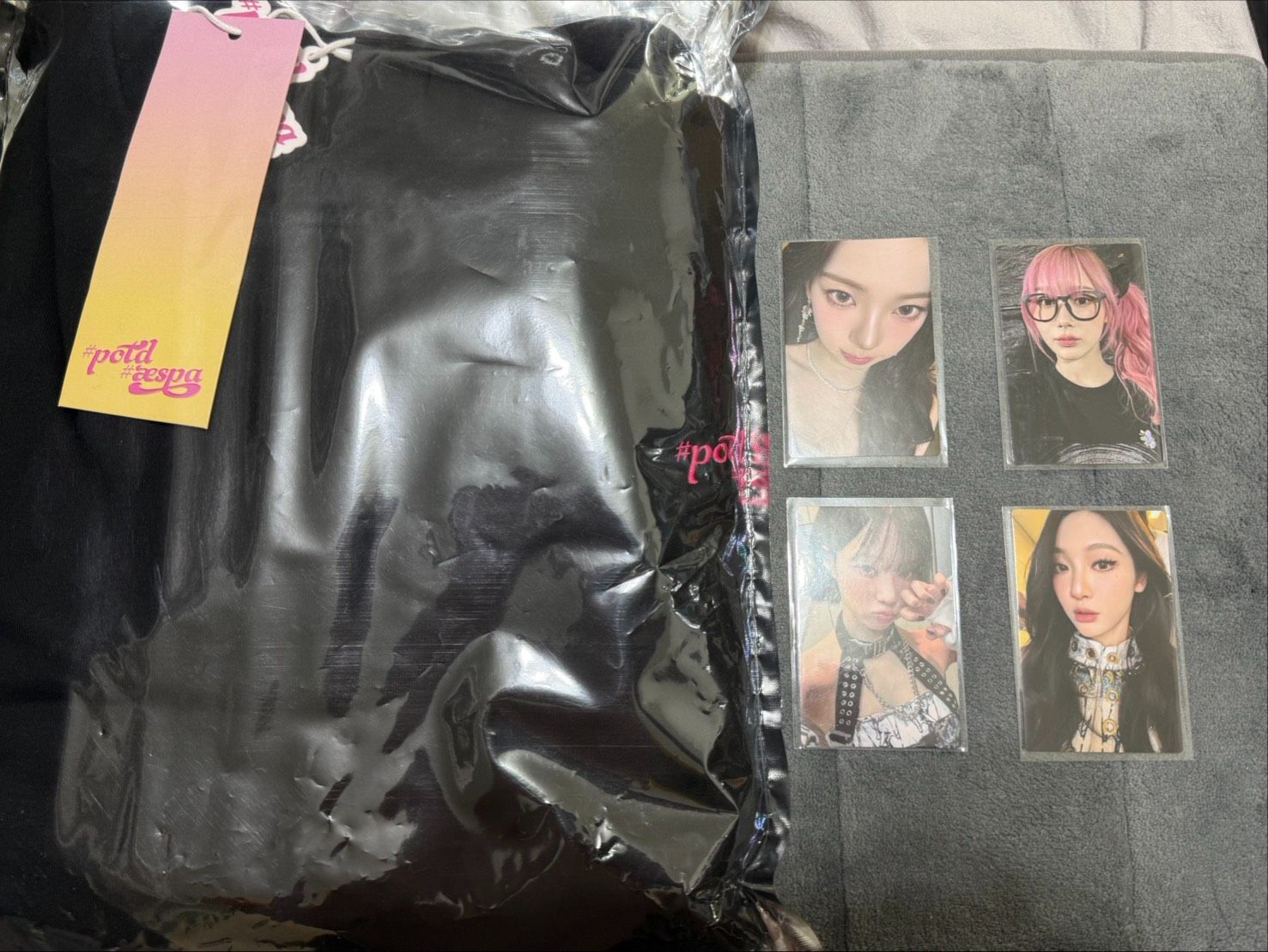 衛衣-附卡、胸章（尺寸S 1件M 19件L 5件）