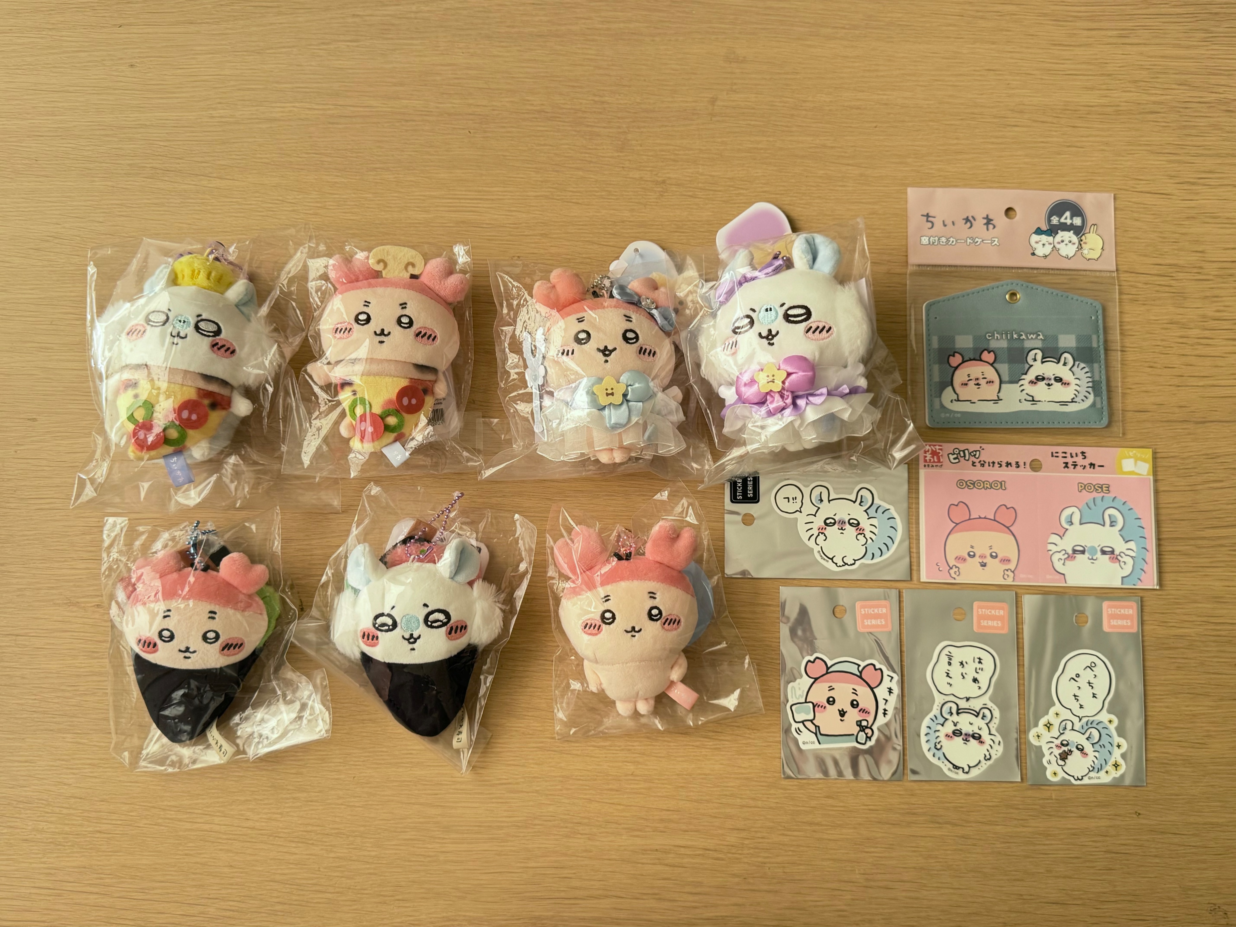 古本小桃現貨區（貼紙在下面貼紙區）