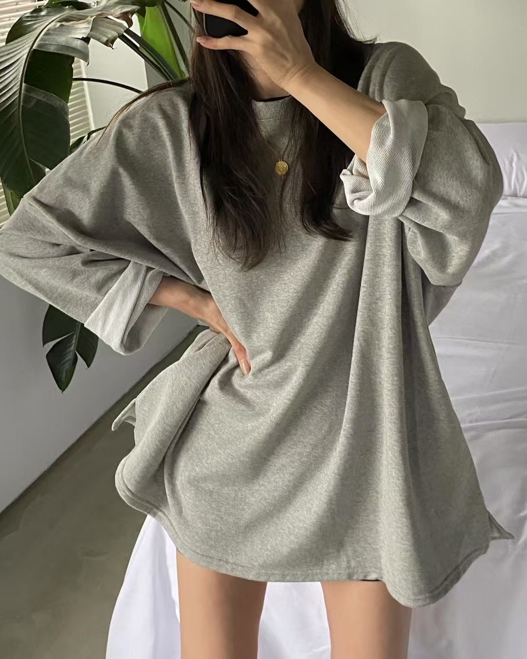 『現貨』❤️‍🔥正韓圓領舒適長版上衣 長版上衣 韓國東大門代購 韓國女裝 秋冬女裝 春夏穿搭 東大門 東大門男裝
