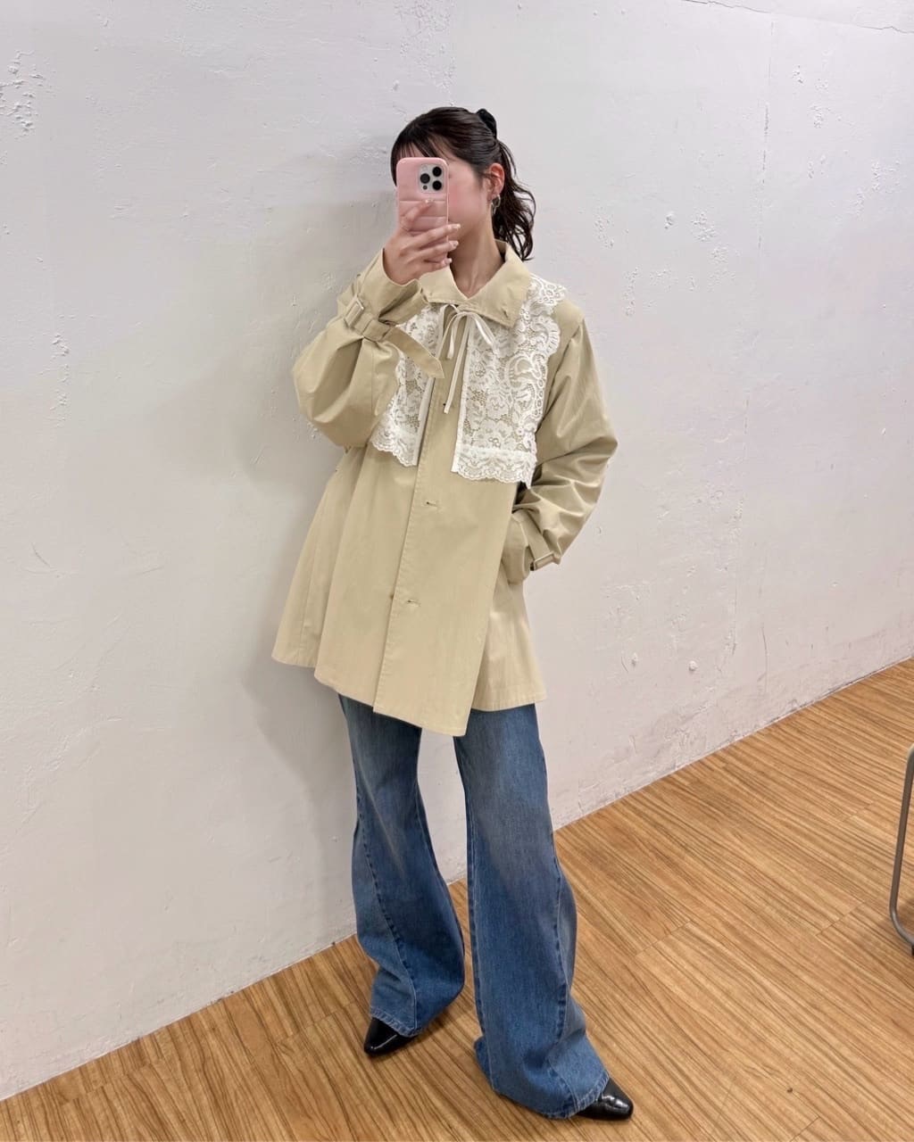 030201 團購 不退換預購 kas 26 春款最新款袖子可以拆蕾絲領子可以拆 多穿風衣