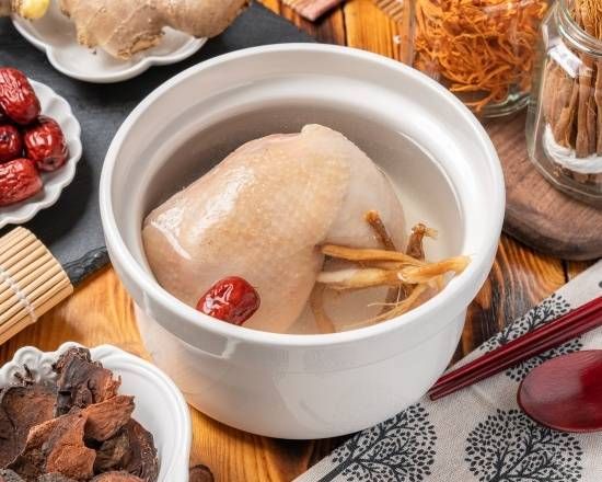 人蔘雞湯