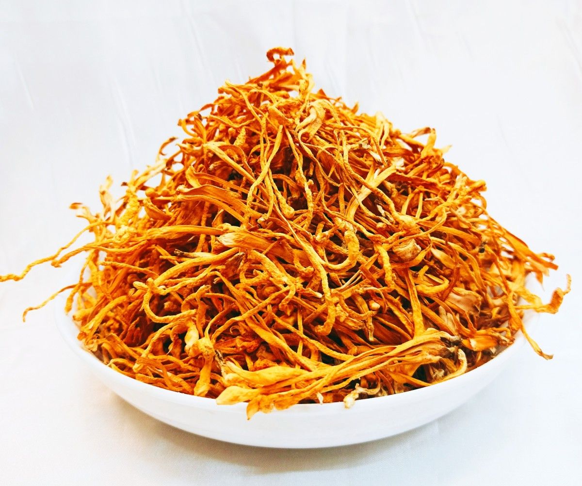 北蟲草雞湯