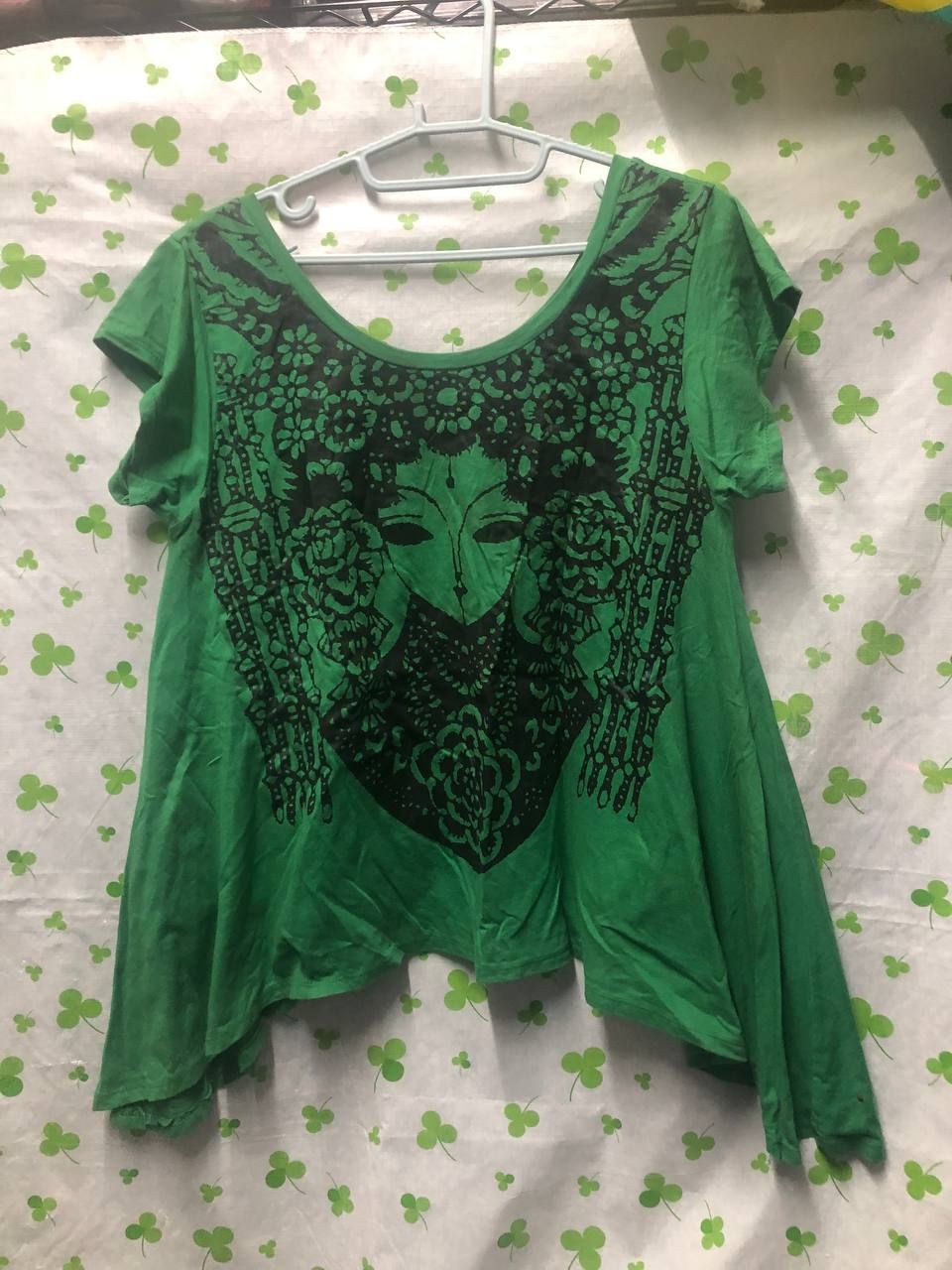 ♛ROSEMAYR♛廠商寄賣-Z2371異國風臉譜印花上衣