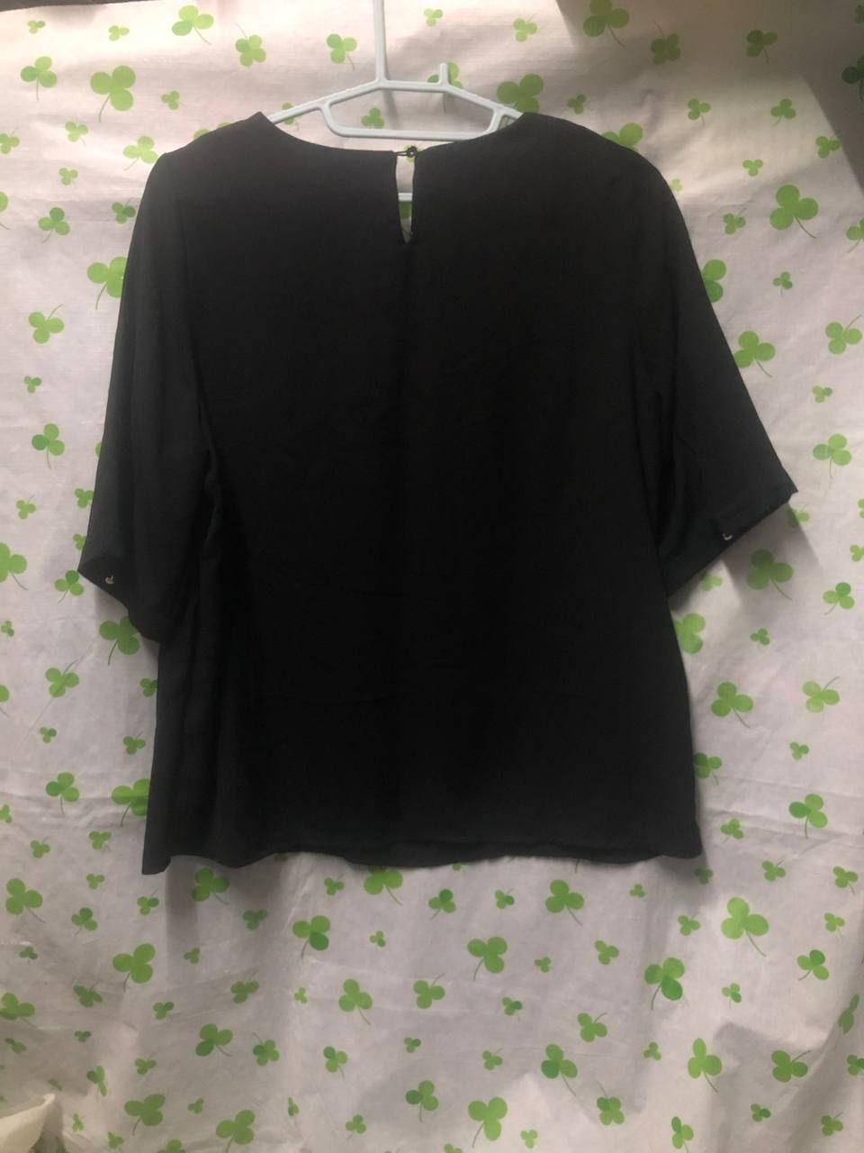 ♛ROSEMAYR♛廠商寄賣- 領口仿珍珠雪紡上衣