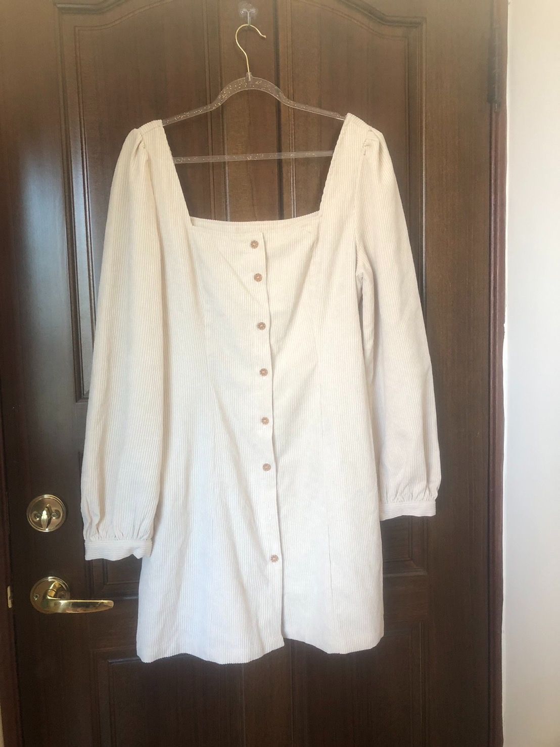 ♛ROSEMAYR♛廠商寄賣-C9980米白色復古方領排釦長袖洋裝