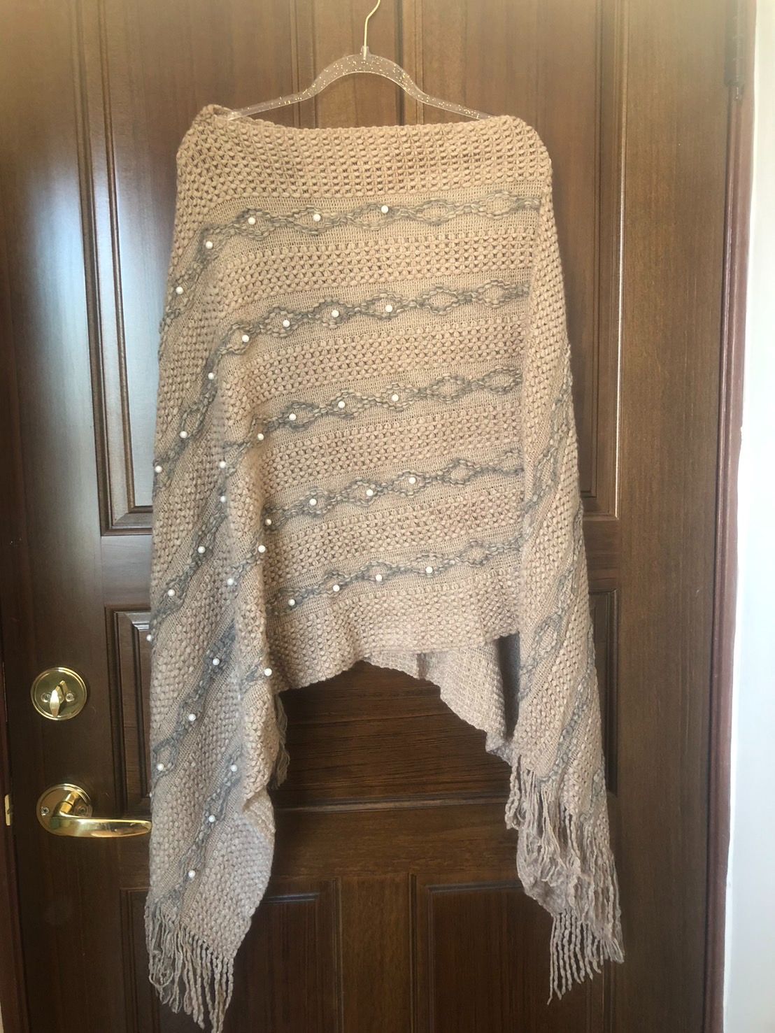 ♛ROSEMAYR♛廠商寄賣-C9663卡其色珍珠不規則下擺流蘇斗篷