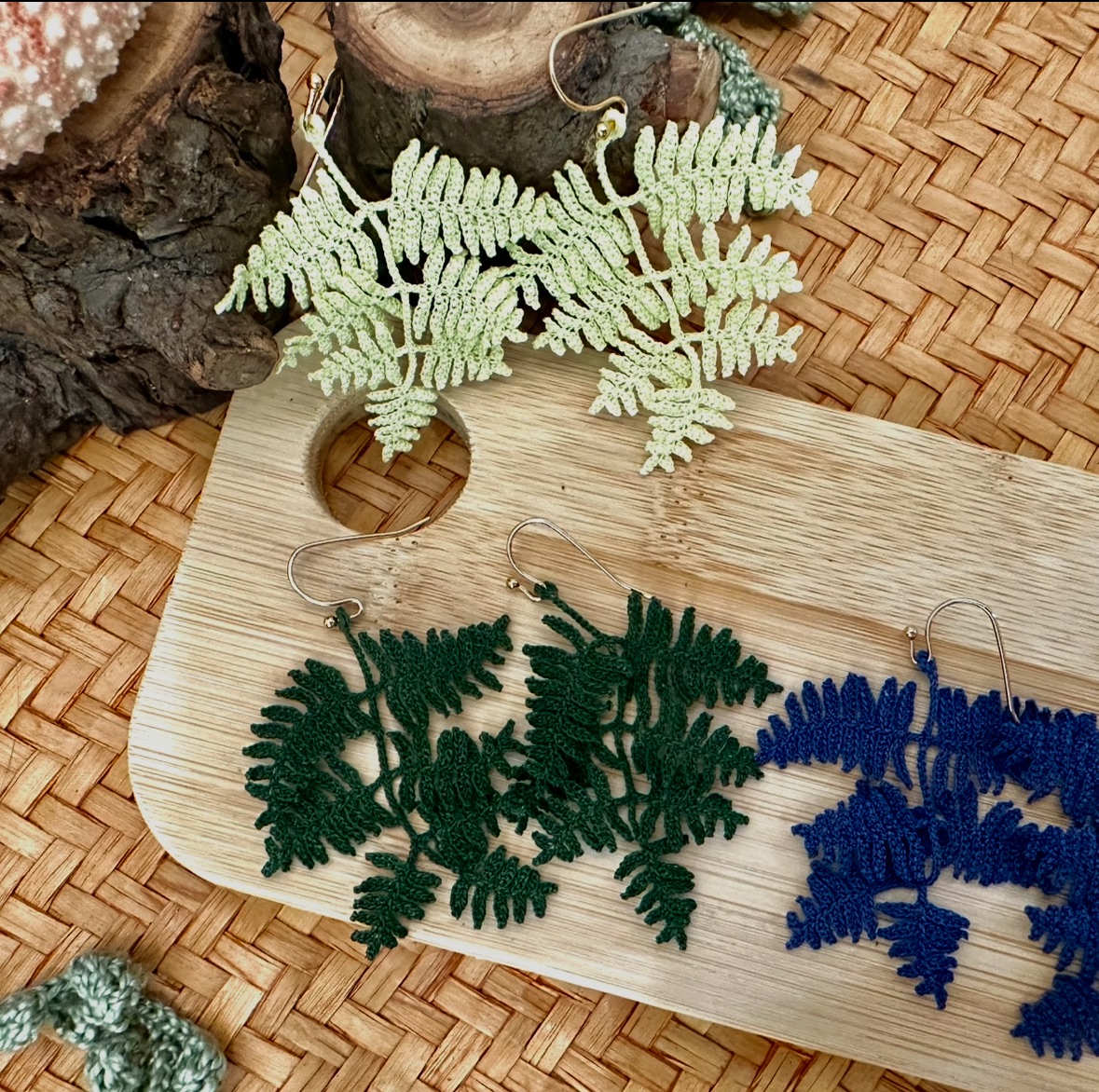 蕨葉色線耳環 #100