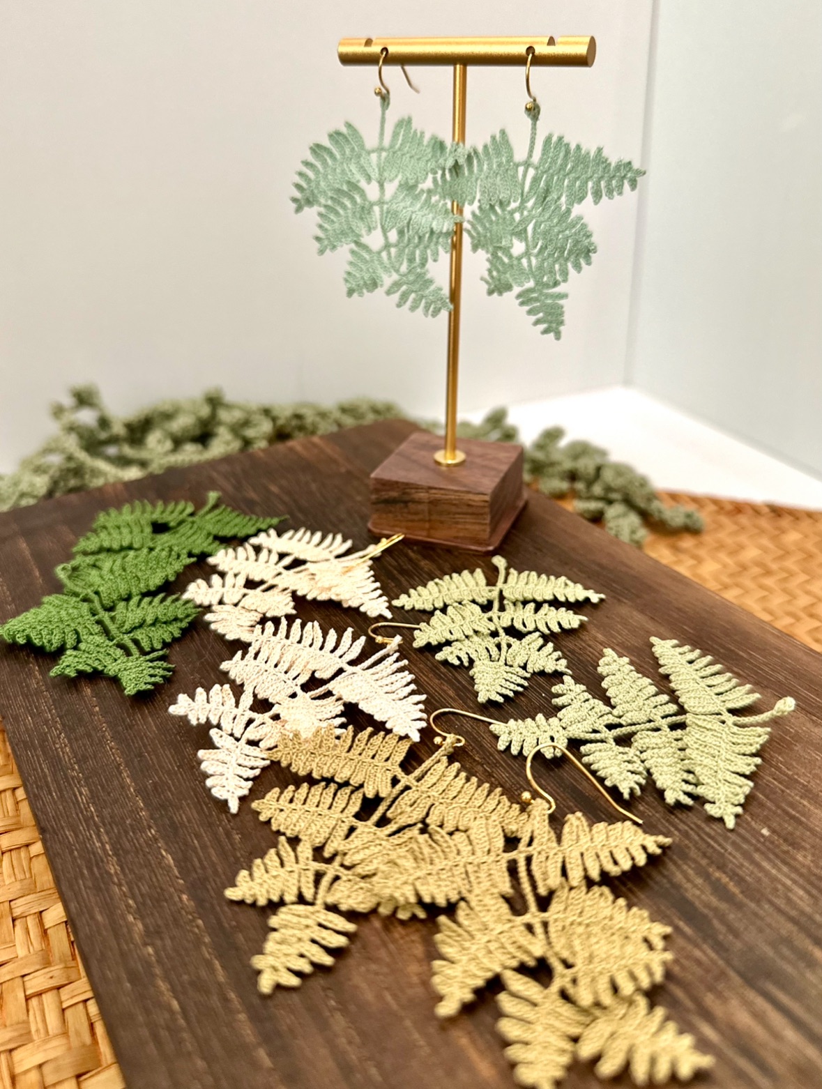 蕨葉色線耳環 #80