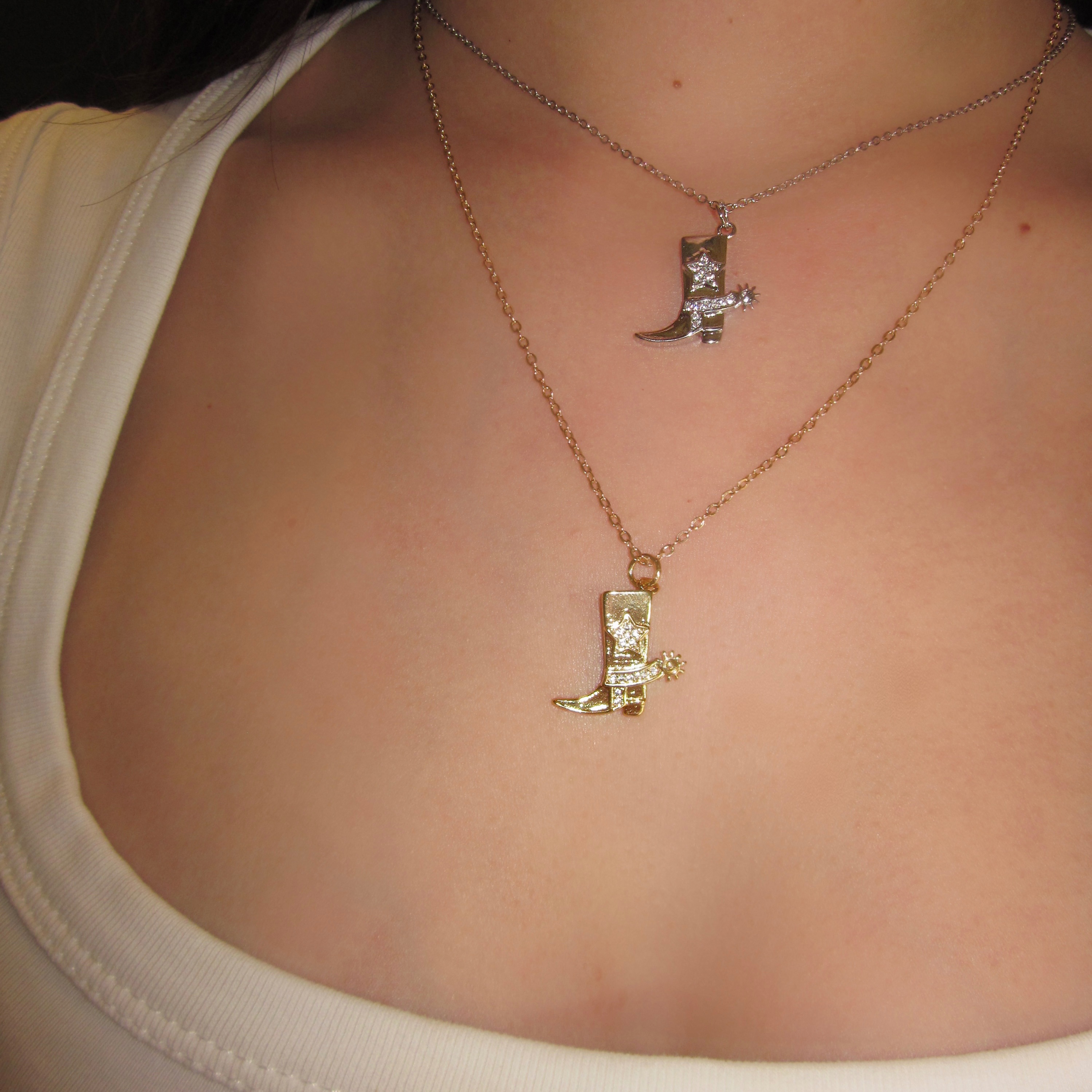Boots necklace
