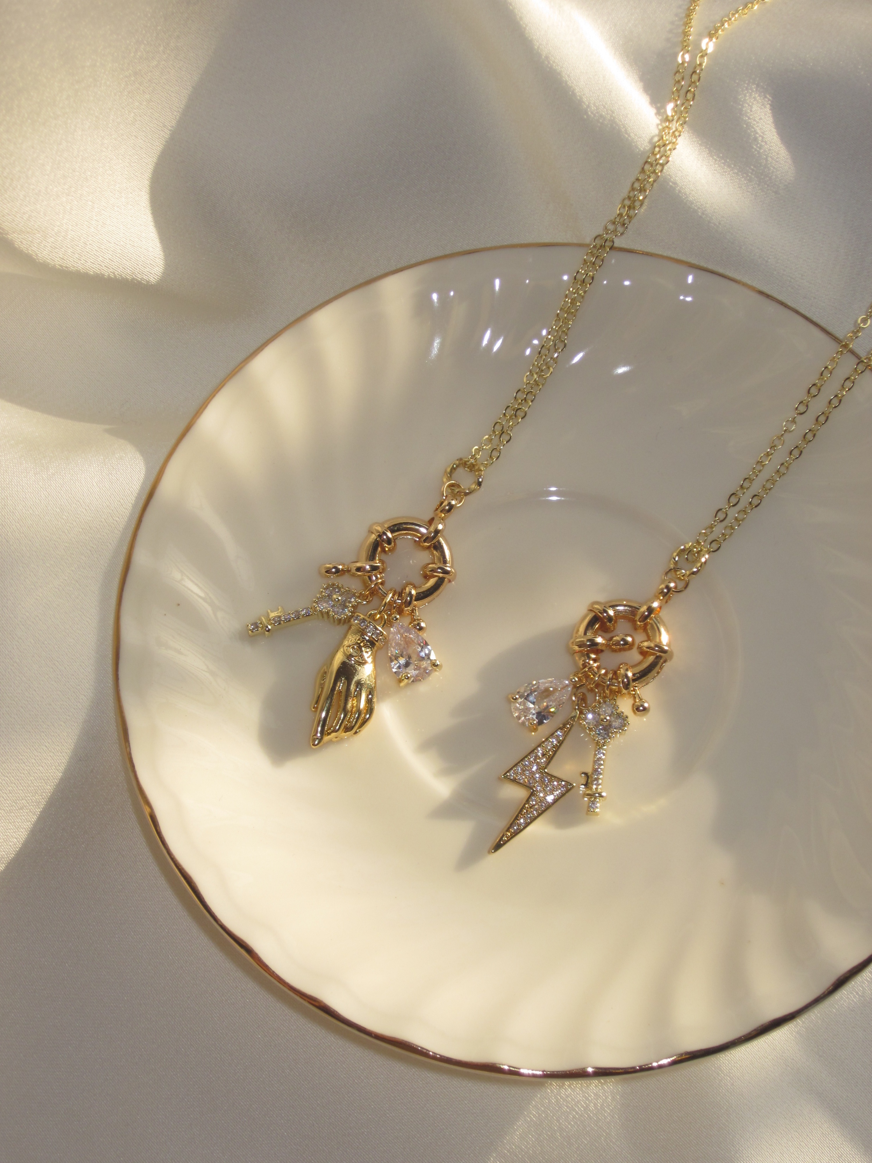 ⭐️新品Charm necklace