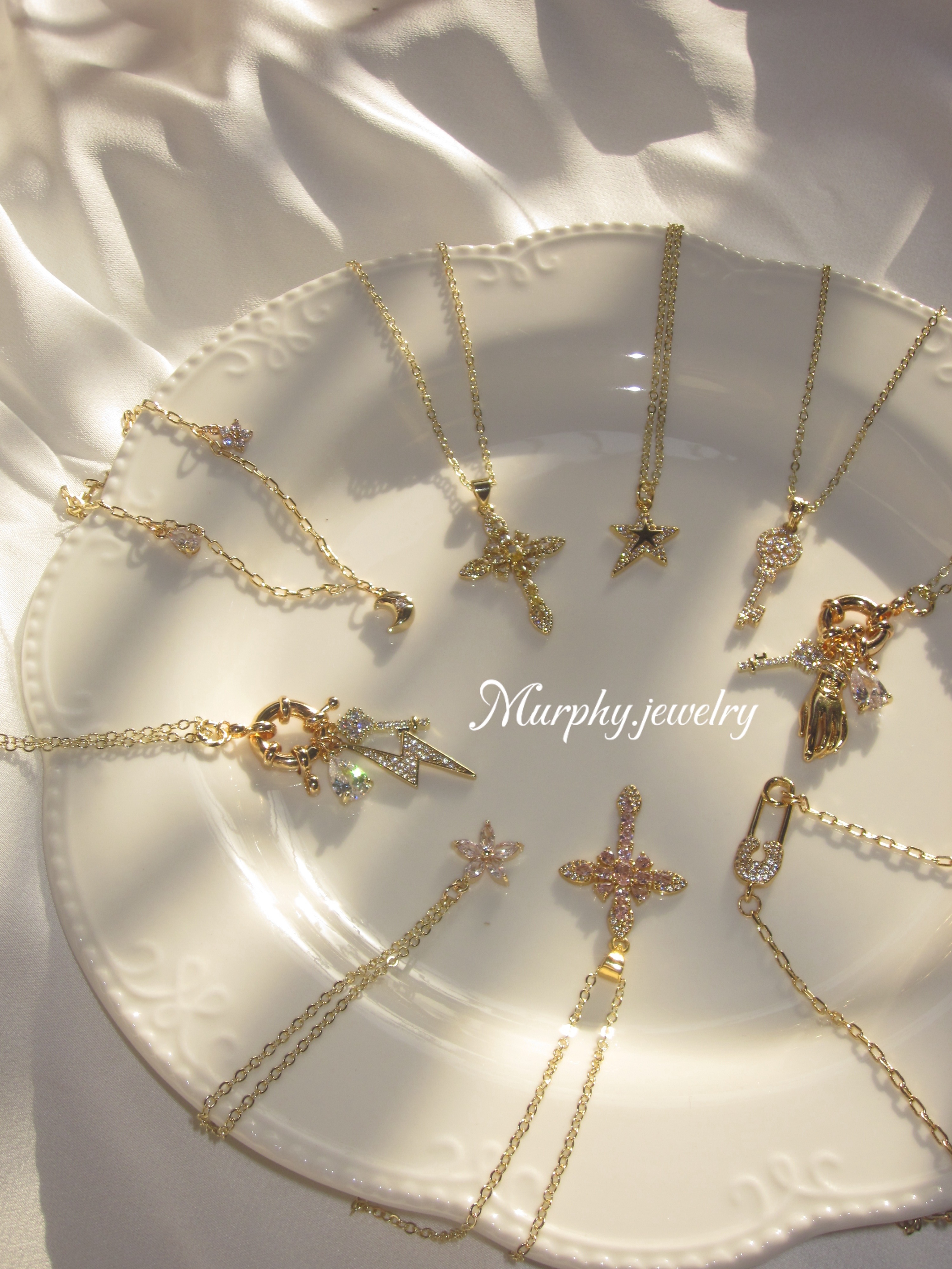 ⭐️新品TenTation necklace