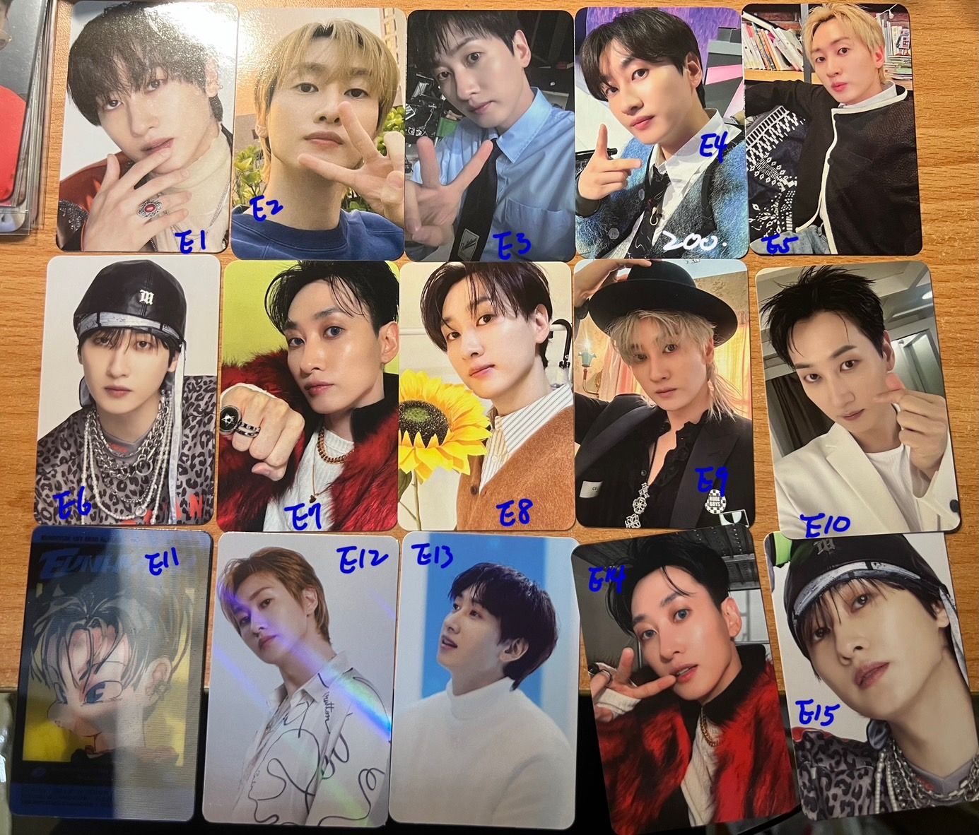 小卡出售中-E區